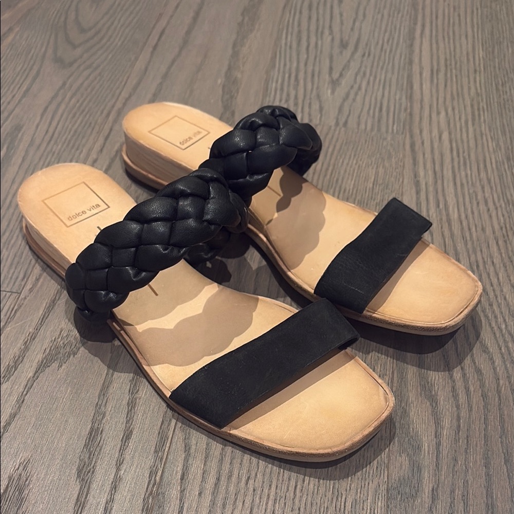 Dolce Vita Sandals Size 10